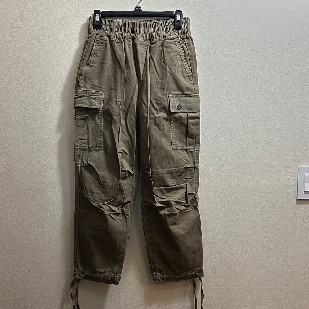 Women's Olive Cargo Pants
